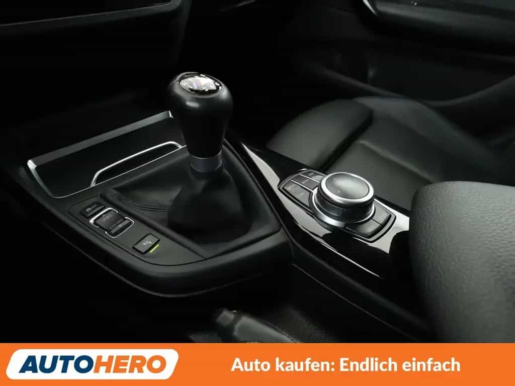 BMW 118 1er 118i Edition M Sport Shadow*NAVI*TEMPO*PDC* 08/2018-photo-24