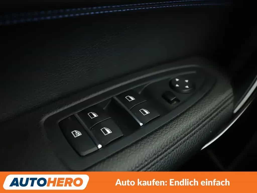 BMW 118 1er 118i Edition M Sport Shadow*NAVI*TEMPO*PDC* 08/2018-photo-25