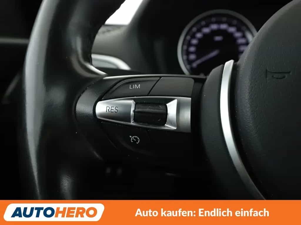 BMW 118 1er 118i Edition M Sport Shadow*NAVI*TEMPO*PDC* 08/2018-photo-27
