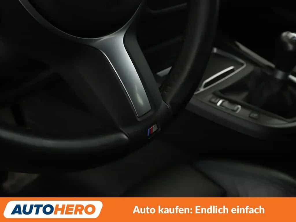 BMW 118 1er 118i Edition M Sport Shadow*NAVI*TEMPO*PDC* 08/2018-photo-33