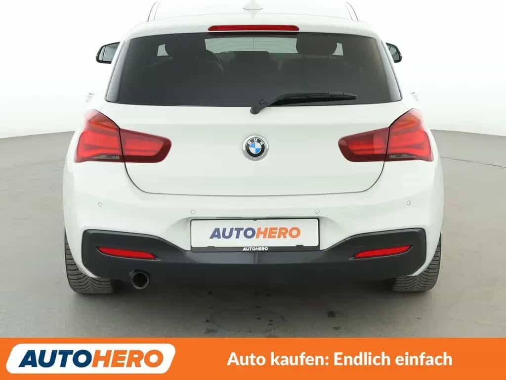 BMW 118 1er 118i Edition M Sport Shadow*NAVI*TEMPO*PDC* 08/2018-photo-4
