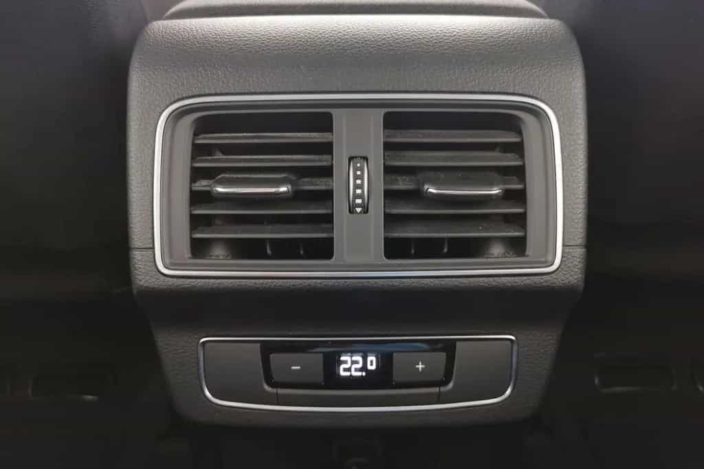 Audi Q5 2.0 35 TDI quattro design LED+NAV+AHK+SHZ+RFK 08/2019-photo-19