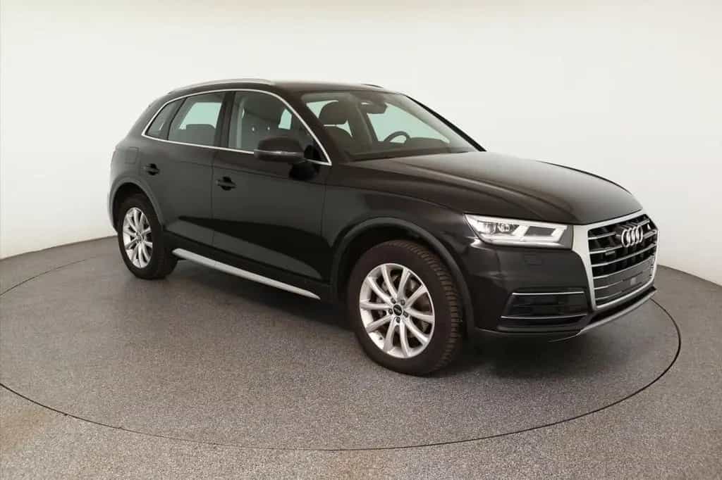 Audi Q5 2.0 35 TDI quattro design LED+NAV+AHK+SHZ+RFK 08/2019-photo-2