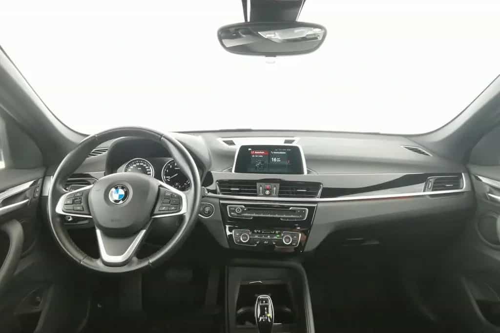 BMW X1 sDrive18i Advantage PANO+LED+NAVI+LEDER+SHZ+ 07/2019-photo-10
