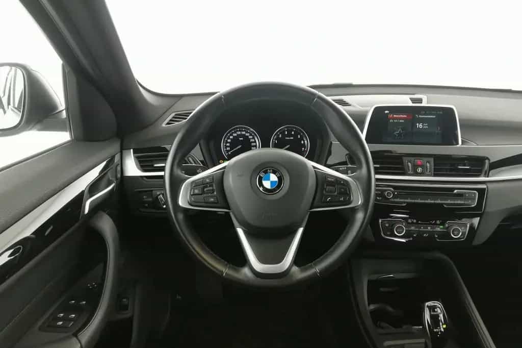 BMW X1 sDrive18i Advantage PANO+LED+NAVI+LEDER+SHZ+ 07/2019-photo-12