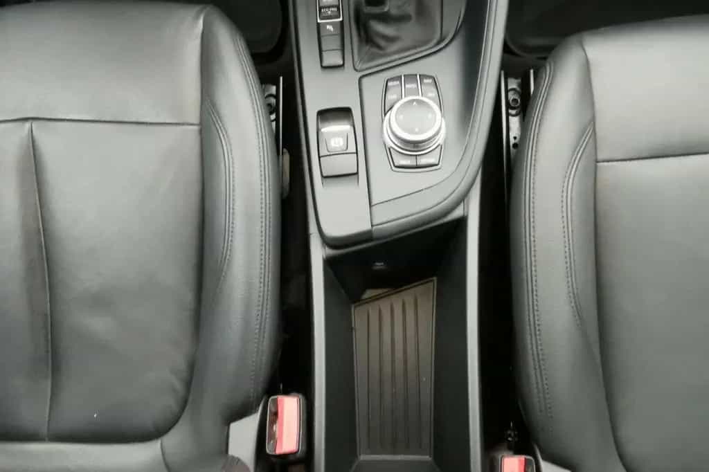BMW X1 sDrive18i Advantage PANO+LED+NAVI+LEDER+SHZ+ 07/2019-photo-17
