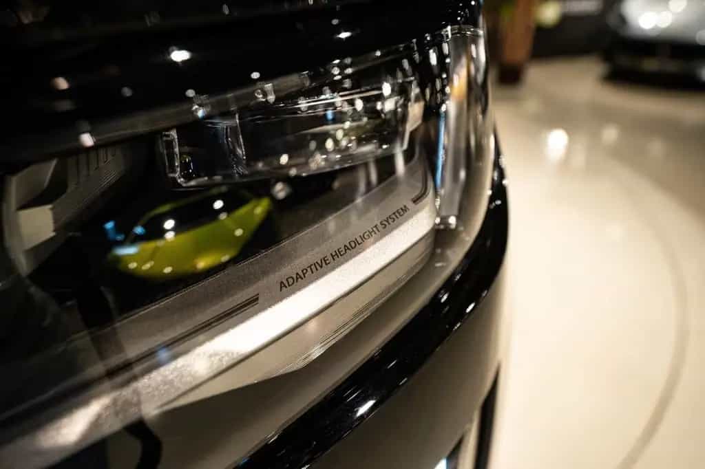 Cadillac Escalade LUXURY PLATINUM|AKG|NIGHT VISION 01/2023-photo-24