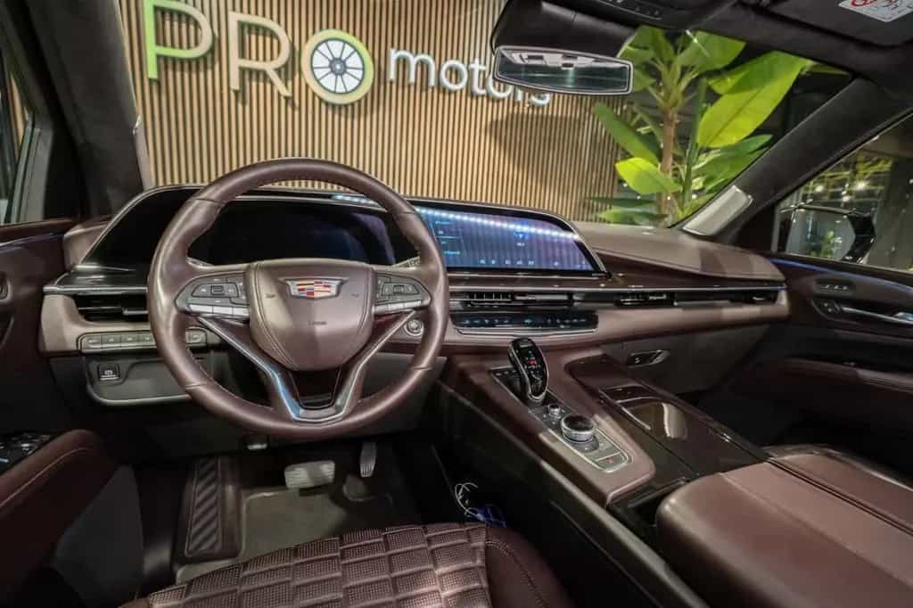 Cadillac Escalade LUXURY PLATINUM|AKG|NIGHT VISION 01/2023-photo-33