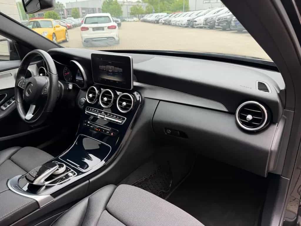 Mercedes-Benz C 180 CGI T/ SHZ/LEDER/AUTOMATIK/AHK/KEYLESS 04/2016-photo-27