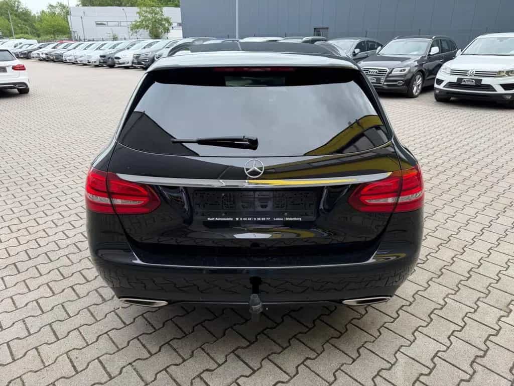 Mercedes-Benz C 180 CGI T/ SHZ/LEDER/AUTOMATIK/AHK/KEYLESS 04/2016-photo-4