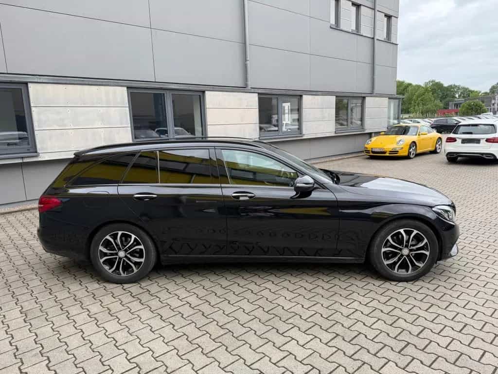 Mercedes-Benz C 180 CGI T/ SHZ/LEDER/AUTOMATIK/AHK/KEYLESS 04/2016-photo-6