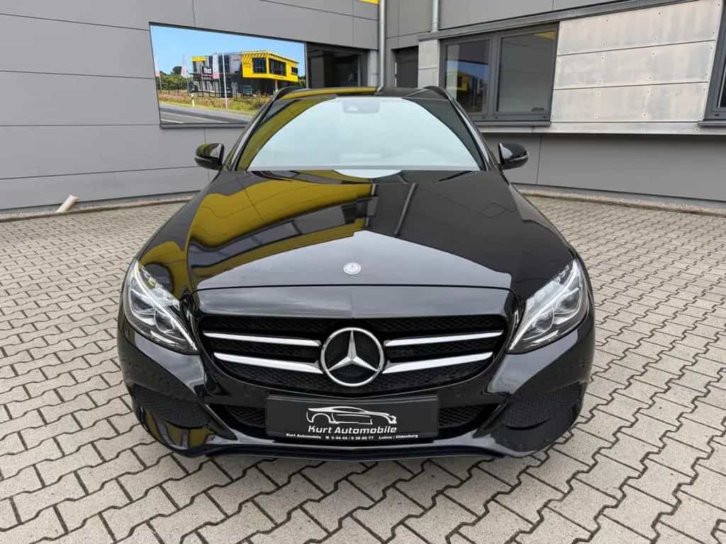 Mercedes-Benz C 180 CGI T/ SHZ/LEDER/AUTOMATIK/AHK/KEYLESS 04/2016-photo-8