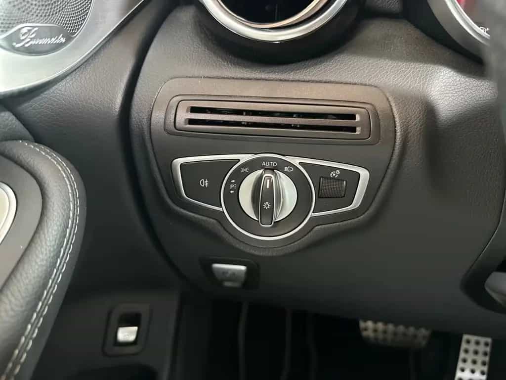 Mercedes-Benz GLC 200 4Matic AMG Line *360°*Keyless*Pano* 08/2020-photo-23