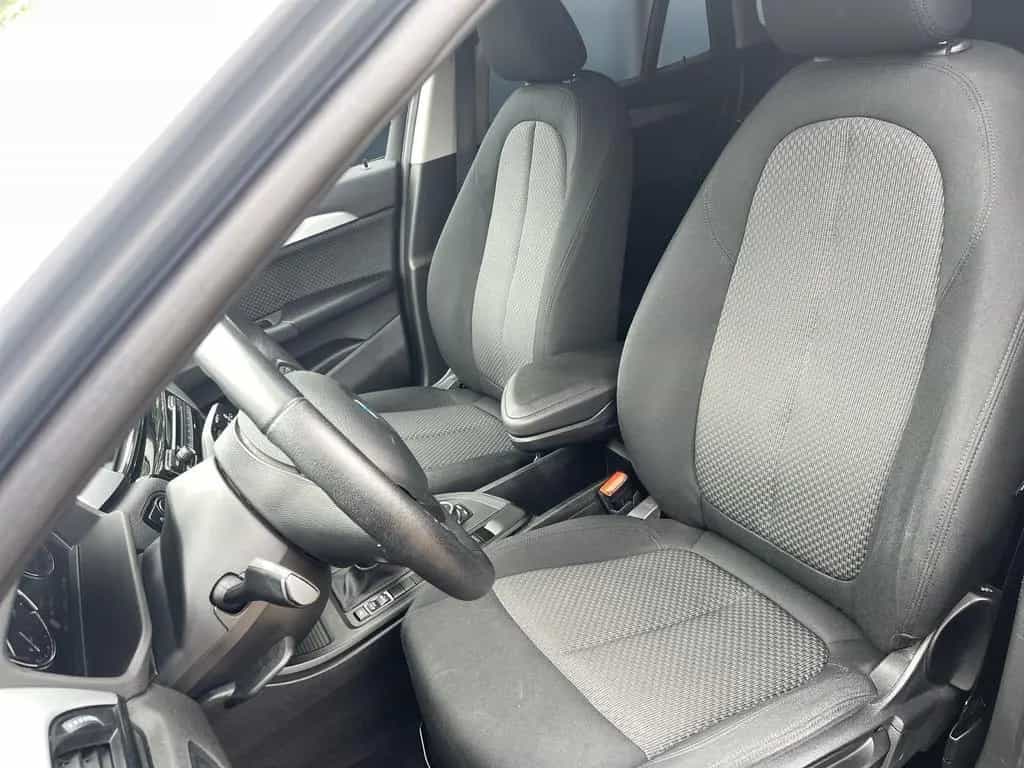 BMW X1 sDrive20d Advantage LED Navi Komfortzg. Shz 07/2020-photo-8