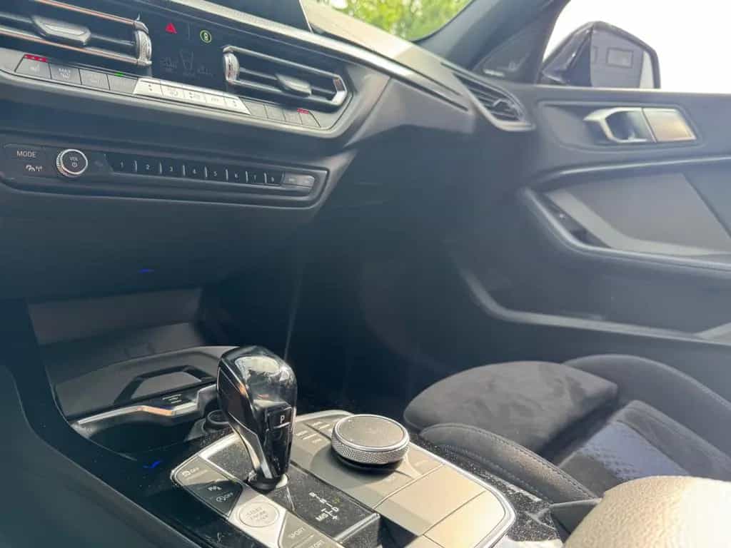 BMW M135 i xDrive,Performance,Pano,Schiebedach,H&K 08/2020-photo-16