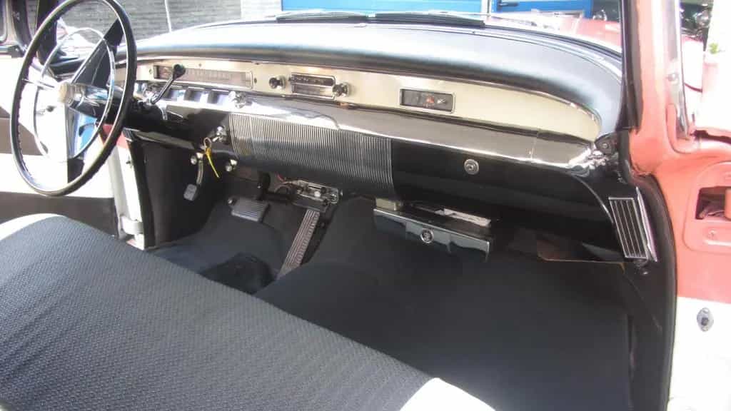 Buick Other Special Riviera 46R Hardtop Coupe V 8 06/1956-photo-9