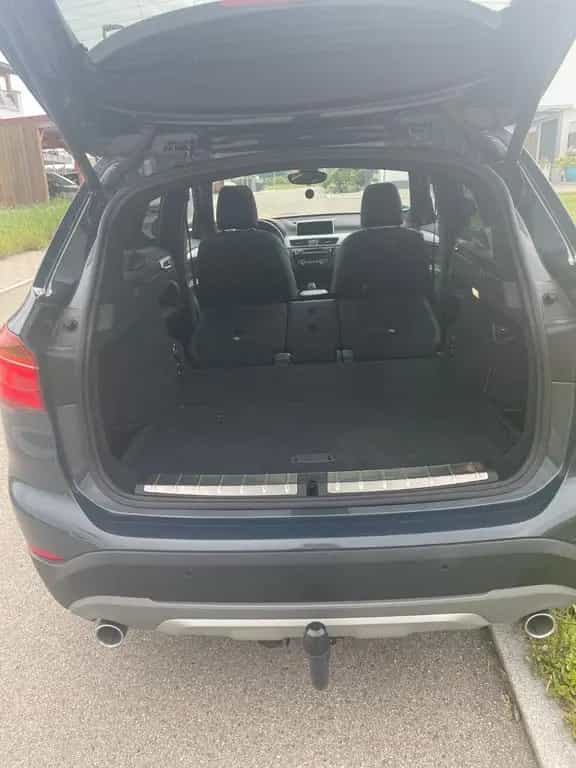 BMW X1 xDrive20d AHK+ NAVI+KEYLESS+PANO+HEAD-UP 10/2018-photo-3