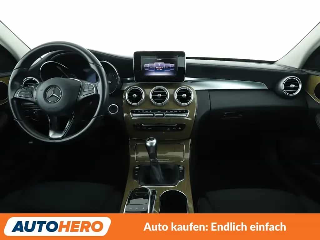 Mercedes-Benz C 180 CGI AMG Line *LED*PDC*SHZ*NAVI* 02/2015-photo-11