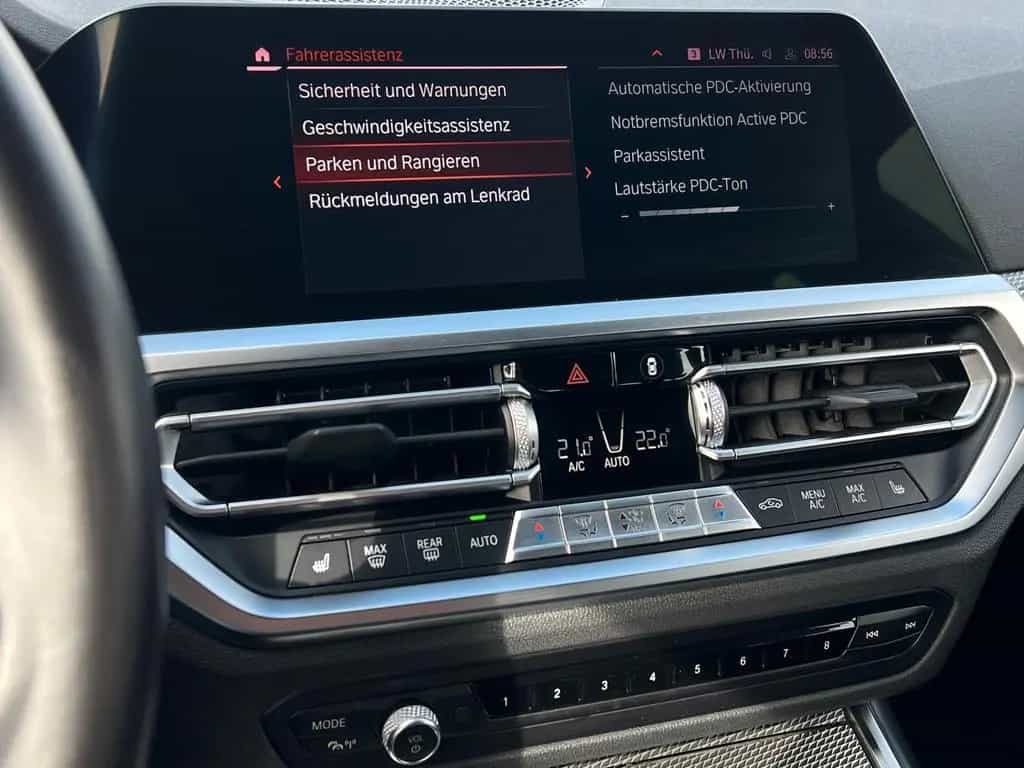 BMW 320 d Touring M Sport Automatik 07/2021-photo-30