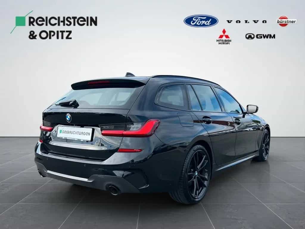 BMW 320 d Touring M Sport Automatik 07/2021-photo-4