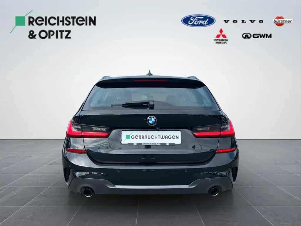 BMW 320 d Touring M Sport Automatik 07/2021-photo-5