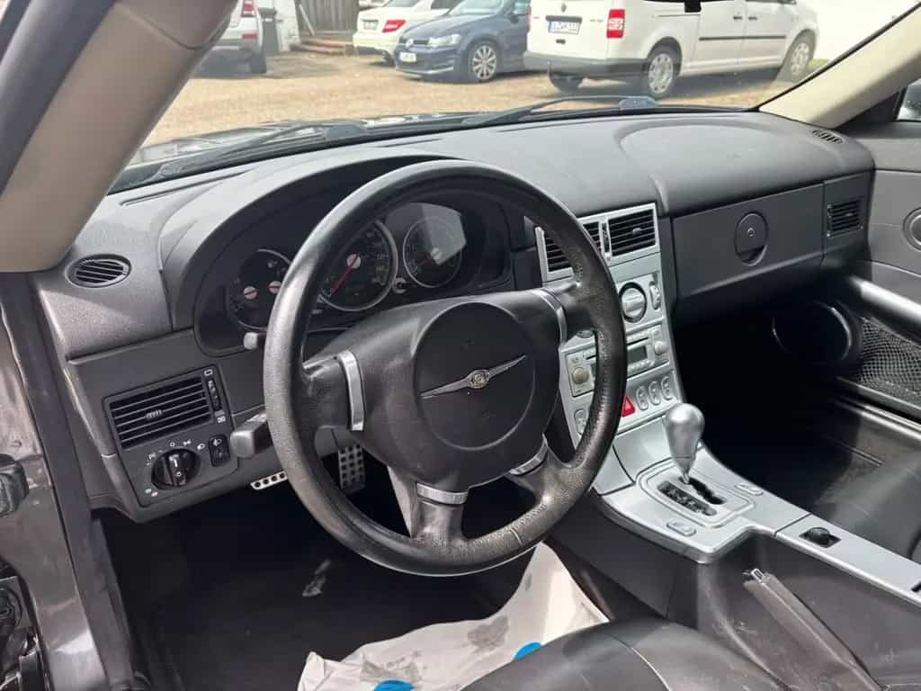 Chrysler Crossfire 3.2 V6 Automatik Leder SHZ 10/2004-photo-3