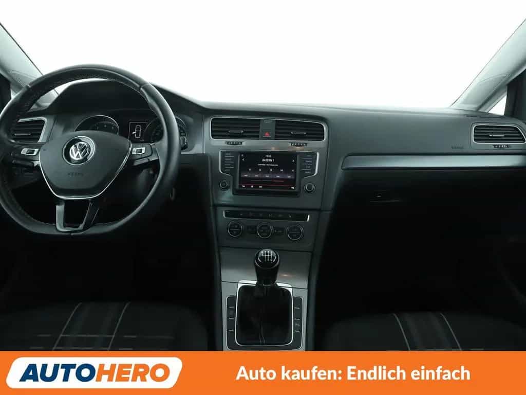Volkswagen Golf VII 1.2 TSI Lounge BMT*NAVI*TEMPO*PDC* 02/2016-photo-11