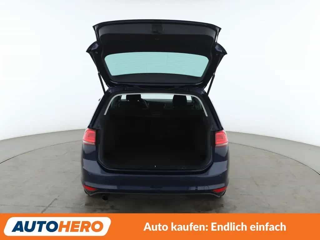 Volkswagen Golf VII 1.2 TSI Lounge BMT*NAVI*TEMPO*PDC* 02/2016-photo-16