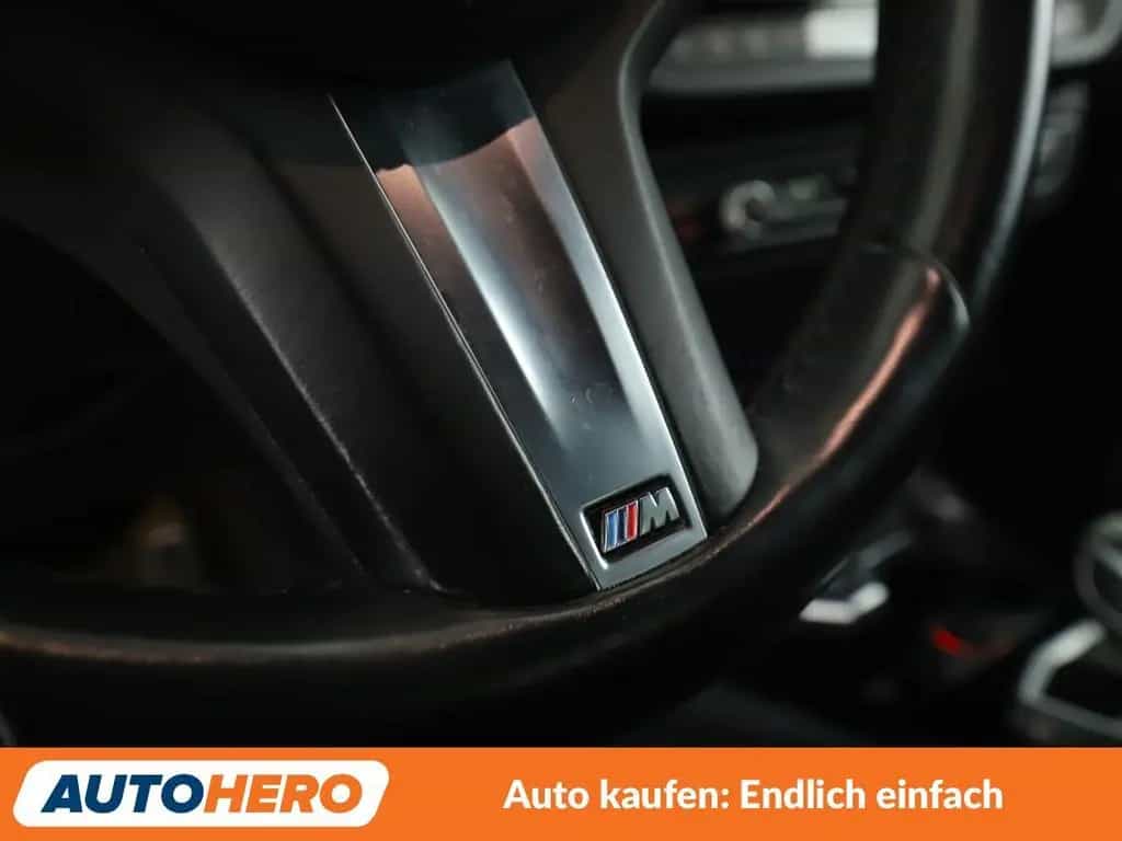 BMW M135 1er M135i xDrive Aut.*NAVI*HEAD-UP*LED*TEMPO*PDC 01/2021-photo-38