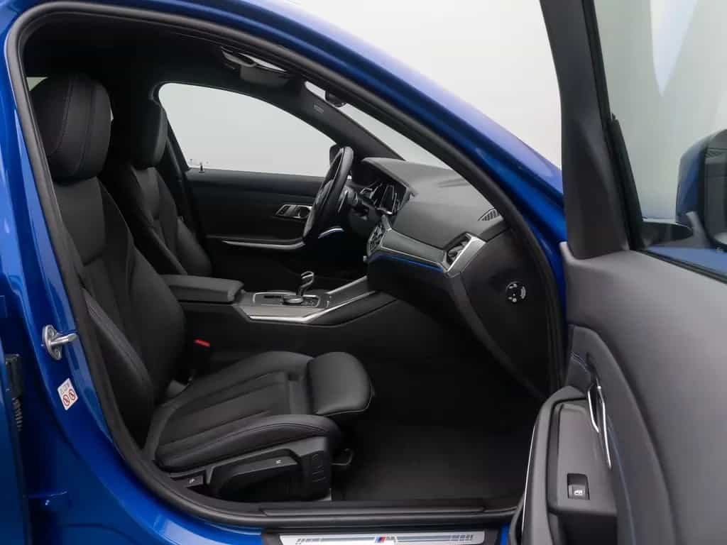 BMW 320 i M Sport Alarm DAB Kamera Komfort Standhzng 04/2022-photo-24