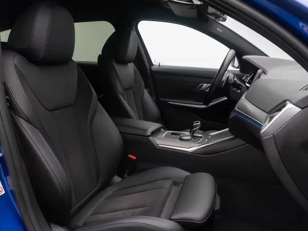 BMW 320 i M Sport Alarm DAB Kamera Komfort Standhzng 04/2022-photo-34