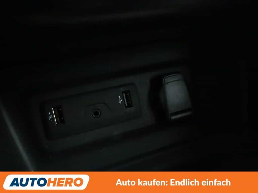 Renault Megane 1.2 TCe Energy Business Edition Aut.*NAVI 11/2017-photo-26
