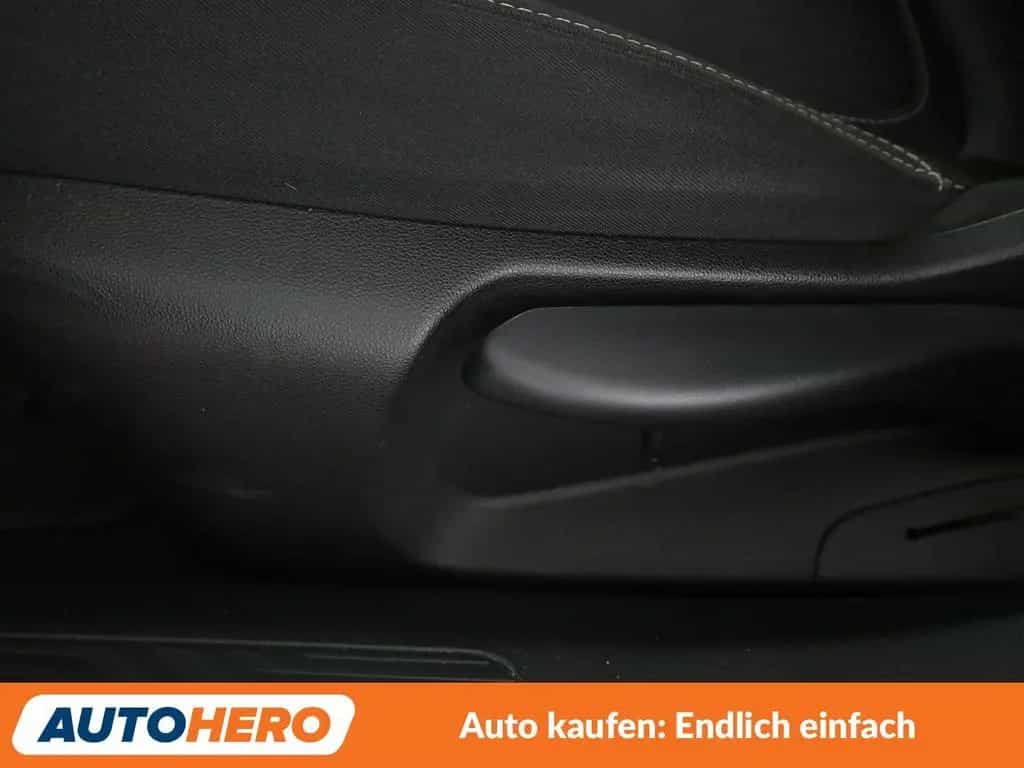 Renault Megane 1.2 TCe Energy Business Edition Aut.*NAVI 11/2017-photo-33