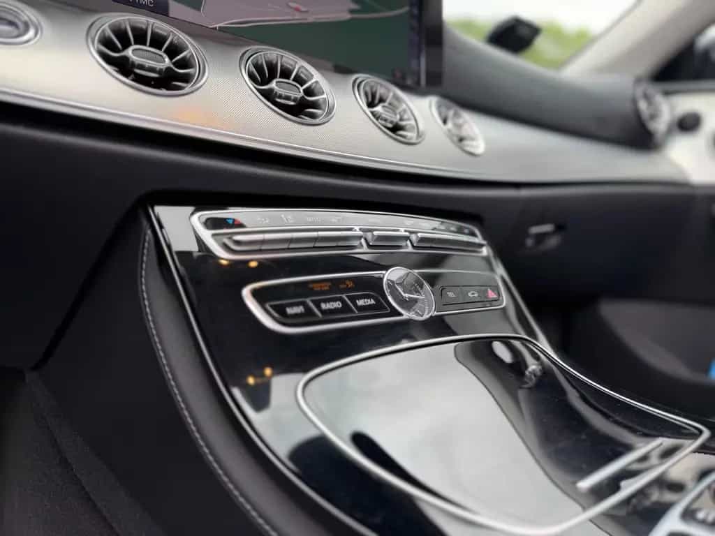 Mercedes-Benz E 200 Cabrio 04/2019-photo-19