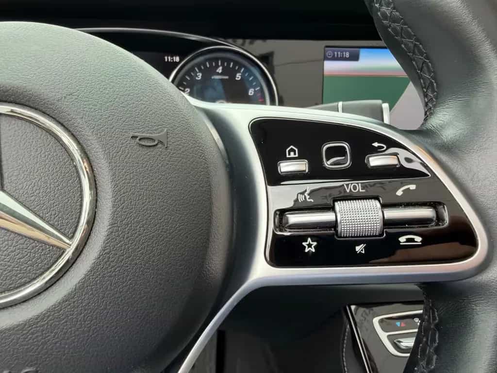 Mercedes-Benz E 200 Cabrio 04/2019-photo-21
