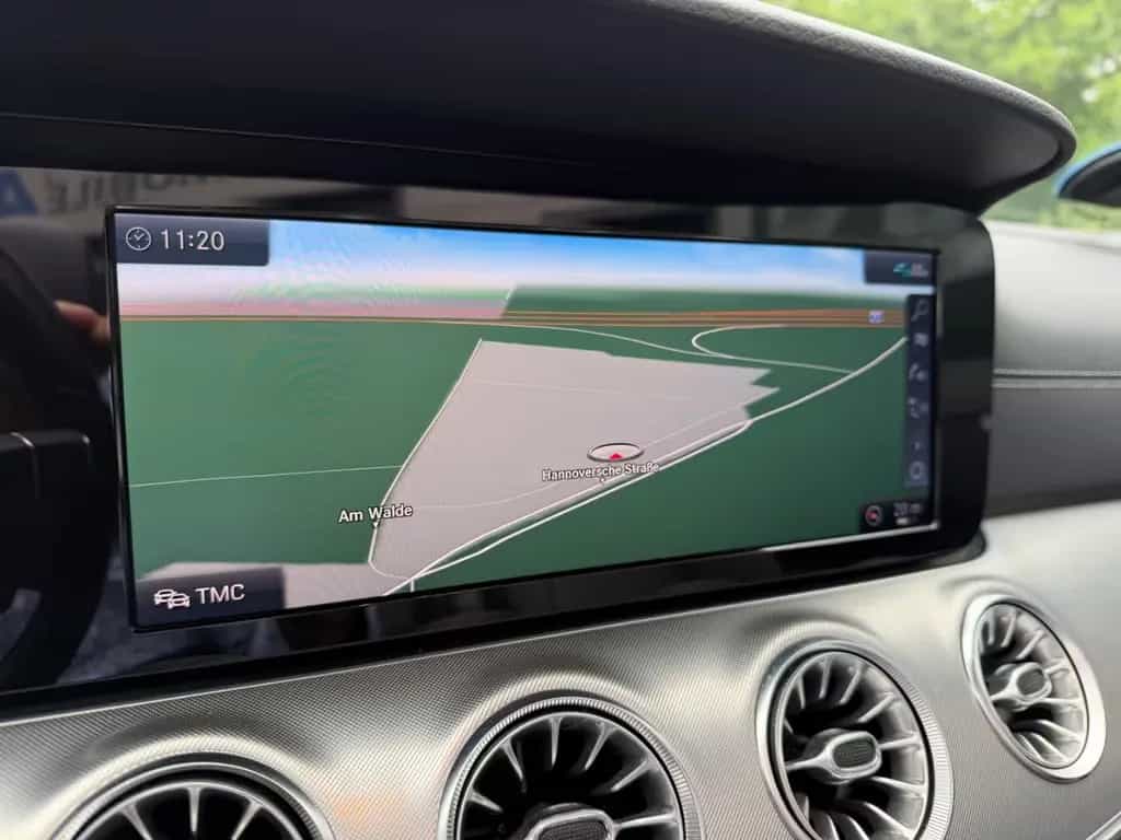 Mercedes-Benz E 200 Cabrio 04/2019-photo-24