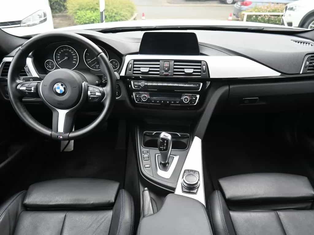 BMW 320 dAut tour*M Sport* Navi Leder LED PDC 18Alus 10/2018-photo-2