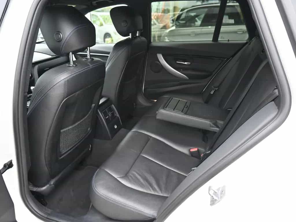 BMW 320 dAut tour*M Sport* Navi Leder LED PDC 18Alus 10/2018-photo-5