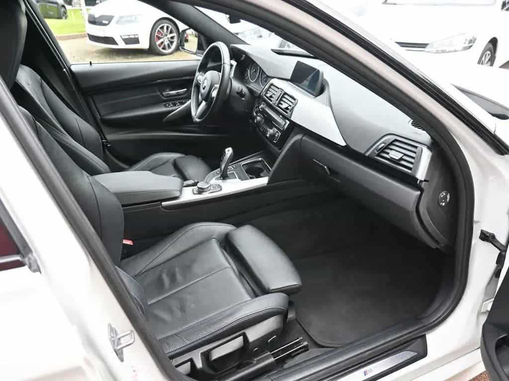 BMW 320 dAut tour*M Sport* Navi Leder LED PDC 18Alus 10/2018-photo-8
