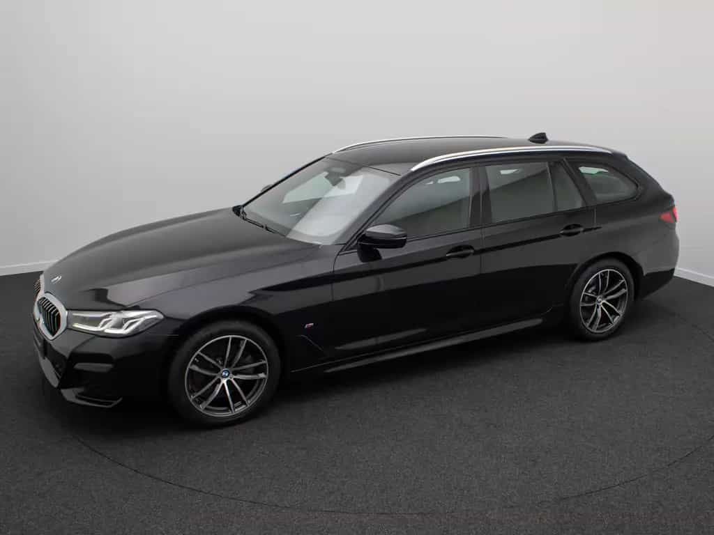 BMW 520 d xD M Sport 4xKlima DAB HiFi Komfort DispKey 02/2022-photo-11