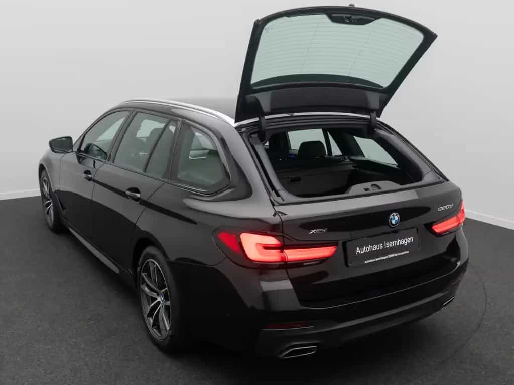 BMW 520 d xD M Sport 4xKlima DAB HiFi Komfort DispKey 02/2022-photo-12