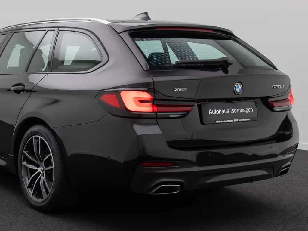 BMW 520 d xD M Sport 4xKlima DAB HiFi Komfort DispKey 02/2022-photo-15