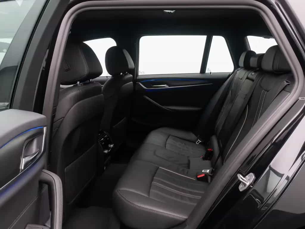 BMW 520 d xD M Sport 4xKlima DAB HiFi Komfort DispKey 02/2022-photo-25