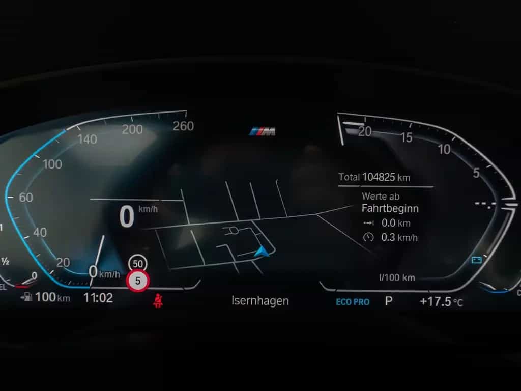 BMW 520 d xD M Sport 4xKlima DAB HiFi Komfort DispKey 02/2022-photo-40
