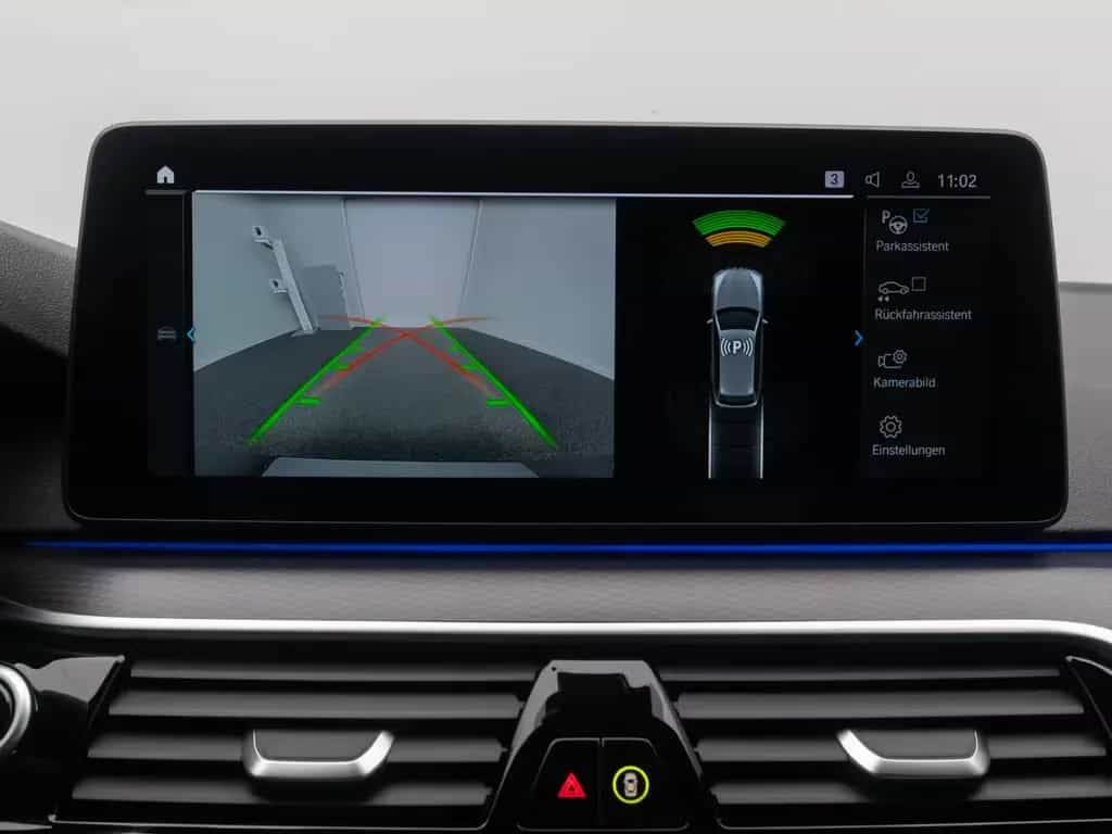 BMW 520 d xD M Sport 4xKlima DAB HiFi Komfort DispKey 02/2022-photo-41