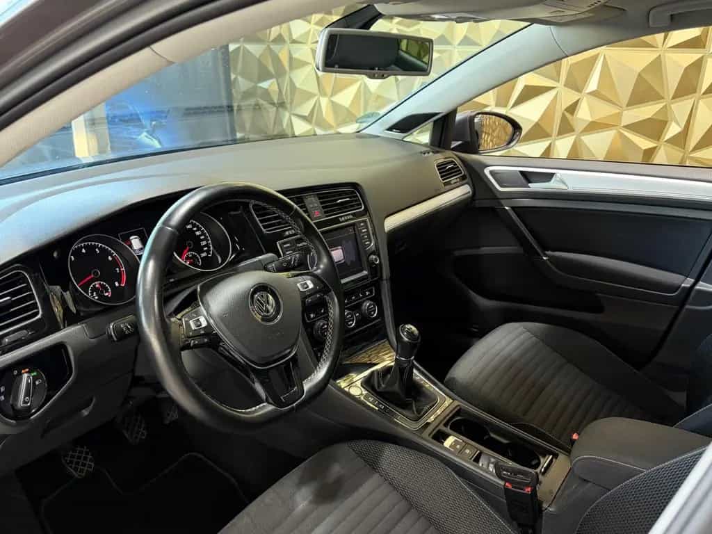 Volkswagen Golf VII Lim.|R-LINE|NAVI|XENON|DYNAUDIO|LED| 10/2014-photo-1