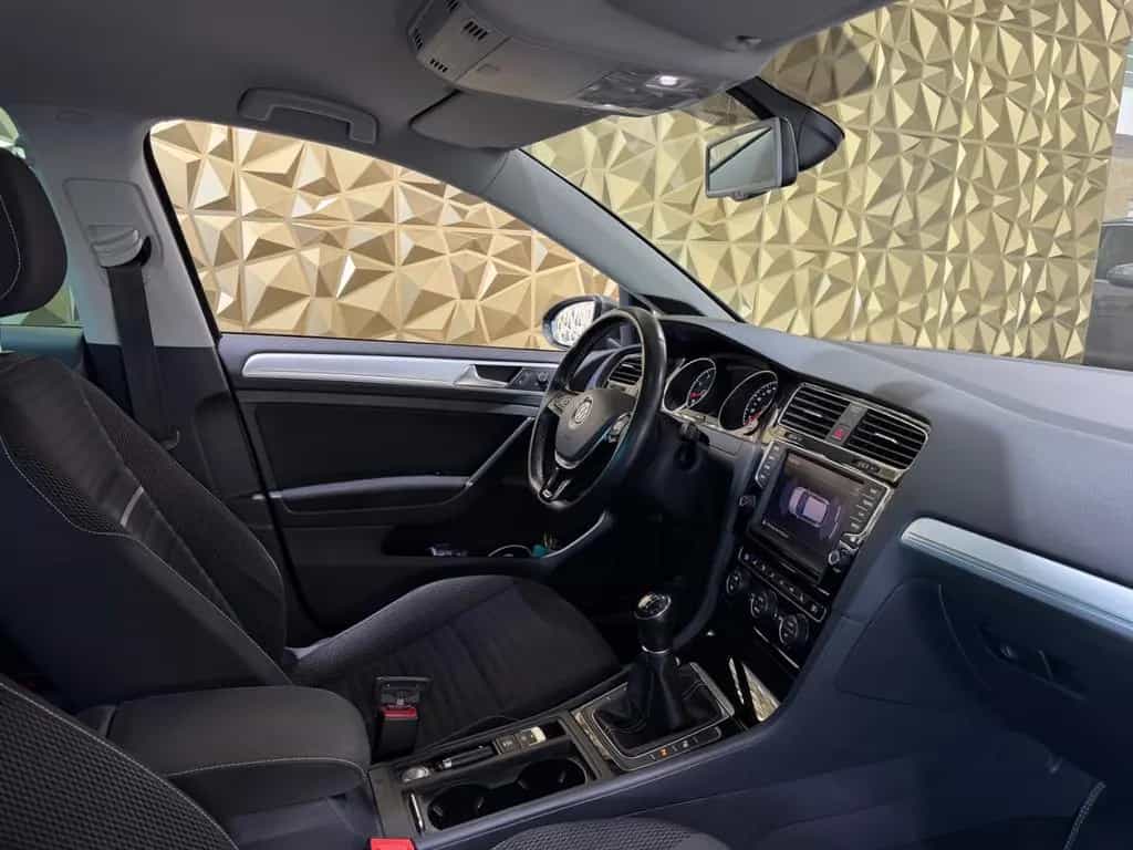 Volkswagen Golf VII Lim.|R-LINE|NAVI|XENON|DYNAUDIO|LED| 10/2014-photo-3