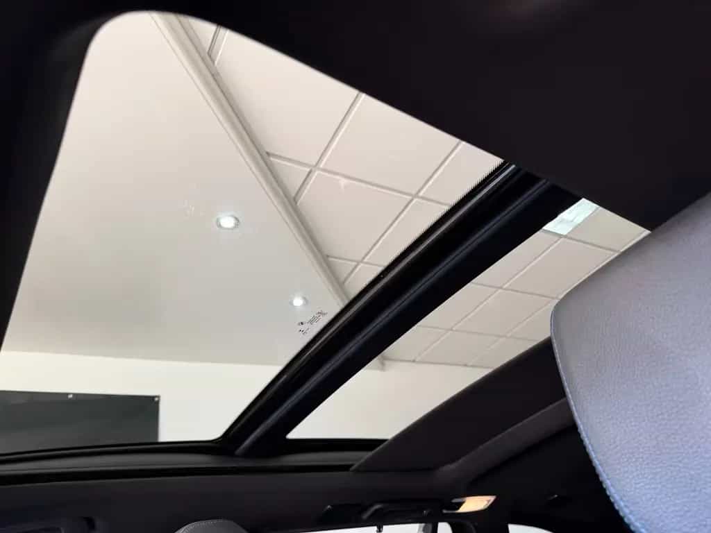 BMW 320 i xDrive M Sport*VOLL*Pano*AHK*ACC*H&K*1.Hand 11/2018-photo-29