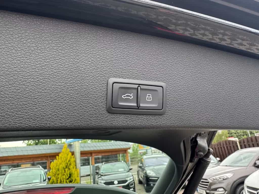 Audi Q2 /Sport/Klimaautom/Sitzhz/LED/Tempo/PDC/1.Hand 07/2018-photo-8