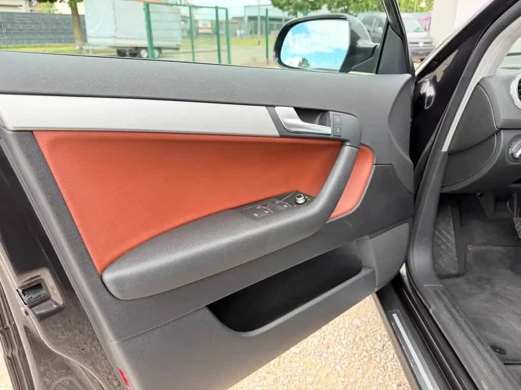 Audi A3 Sportback 1.4 TFSI | Leder | Sevice History 10/2010-photo-13